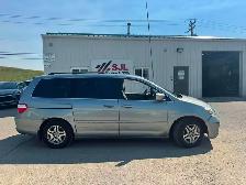 2005 Honda Odyssey EX-L - Photo 2