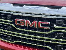 2024 GMC Sierra 1500 SLT - Photo 9