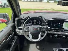 2024 GMC Sierra 1500 SLT - Photo 17