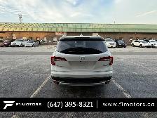 2022 Honda Pilot Touring AWD With Captain's Chairs | Single Owne - Photo 5
