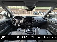 2022 Honda Pilot Touring AWD With Captain's Chairs | Single Owne - Photo 15