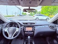 2016 Nissan Rogue SL 4dr All-wheel Drive CVT - Photo 11