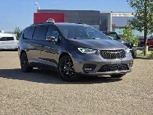 2021 Chrysler Pacifica Touring-L Plus - Photo 6