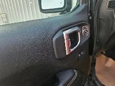 2021 Jeep Wrangler - Photo 10