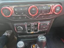 2021 Jeep Wrangler - Photo 19