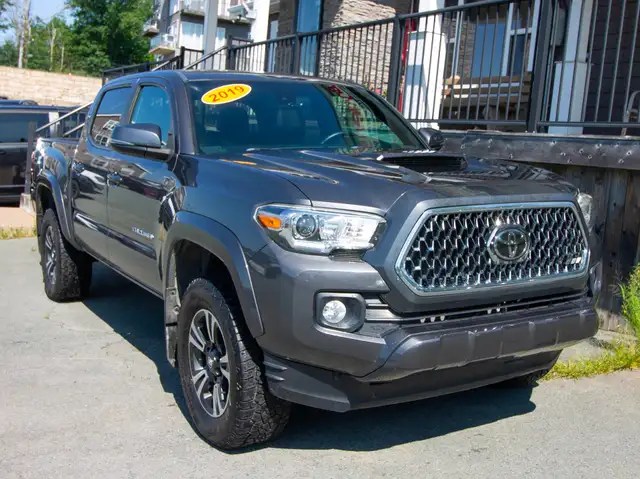 2019 Toyota Tacoma TRD Sport 3.5L V6 | GPS NAV | ALLOYS | LEA...
