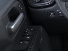 2026 Chevrolet Silverado 2500HD Work Truck Apple CarPlay - Photo 22