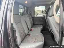 2017 Ram 1500 SLT Quad Cab 4WD | No Accidents | Remote Start - Photo 29