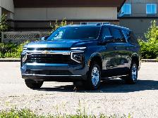 2026 Chevrolet Suburban LS - Photo 4