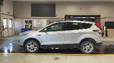 2017 Ford Escape - Photo 2