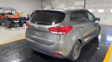 2015 Kia Rondo - Photo 5