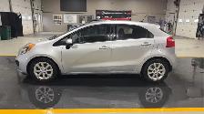 2014 Kia Rio 5-Door - Photo 2
