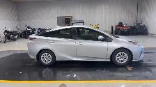 2016 Toyota Prius - Photo 6