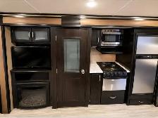 2017 Grand Design Imagine 2950RL - Photo 6