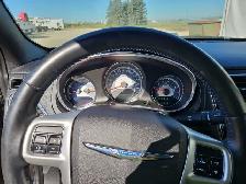 2012 Chrysler 200 - Photo 17