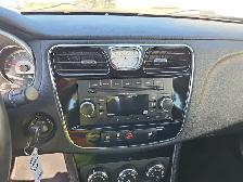 2012 Chrysler 200 - Photo 19