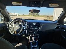 2012 Chrysler 200 - Photo 23