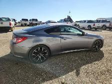 2010 Hyundai Genesis Coupe - Photo 7