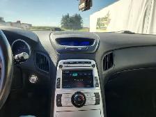 2010 Hyundai Genesis Coupe - Photo 21