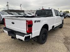 2026 Ford Super Duty F-350 SRW Lariat | 618A | 4X4 | Crew Cab - Photo 24