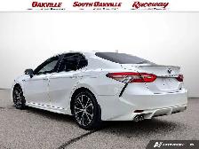 2019 Toyota Camry LE | HYBRID | SUNROOF | CLEAN CARFAX | NO ACCI - Photo 4