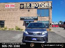 2018 Toyota Sienna LE | AWD | Power doors - Photo 2