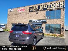 2018 Toyota Sienna LE | AWD | Power doors - Photo 7