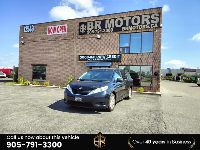 2016 Toyota Sienna LE | AWD | Power doors