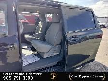 2016 Toyota Sienna LE | AWD | Power doors - Photo 24