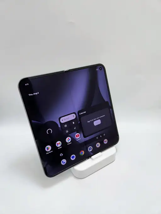 Google pixel 10Pro Fold 256gb Blue 3 Months Warranty W/Charger