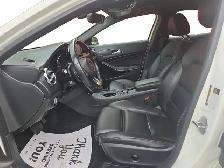 2019 Mercedes-Benz GLA GLA 250 - Photo 12