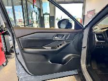 2023 NISSAN Rogue Platinum Ready to register in AB or SK with NO - Photo 7