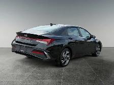 2025 Hyundai Elantra Preferred - Photo 7