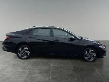 2025 Hyundai Elantra Preferred - Photo 8
