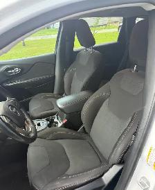 2016 Jeep Cherokee North - Photo 4