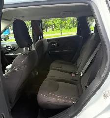 2016 Jeep Cherokee North - Photo 5