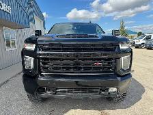 2021 Chevrolet Silverado 2500HD - Photo 2