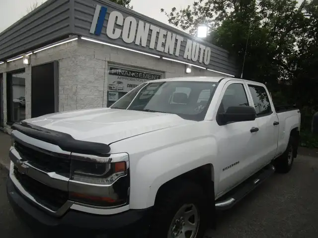 Chevrolet Silverado 1500 4WD Crew Cab 153.0' 84 000KM FINANCEMEN
