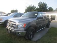 Ford F-150 XLT cabine SuperCrew moteur 5,0l 4x4 po XLT 2014 fina - Photo 23