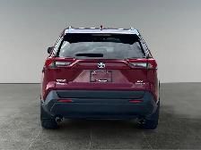 2024 Toyota RAV4 Hybrid XLE - Photo 5