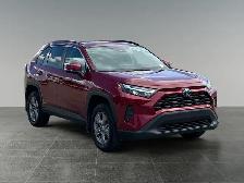 2024 Toyota RAV4 Hybrid XLE - Photo 9