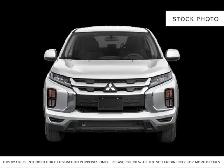 2026 Mitsubishi RVR - Photo 2