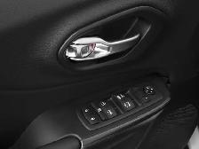 2017 Jeep Cherokee - Photo 13