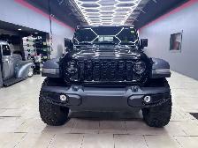 2025 Jeep Wrangler - Photo 8