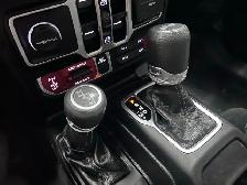 2025 Jeep Wrangler - Photo 27