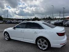 2018 AUDI A4 KOMFORT | 1 OWNER | PHENOMENAL CONDITION - Photo 4