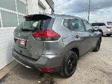 2017 Nissan Rogue - Photo 3