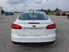 2017 Ford Focus - Photo 6