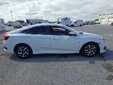 2018 Honda Civic - Photo 4