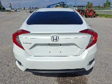 2018 Honda Civic - Photo 6